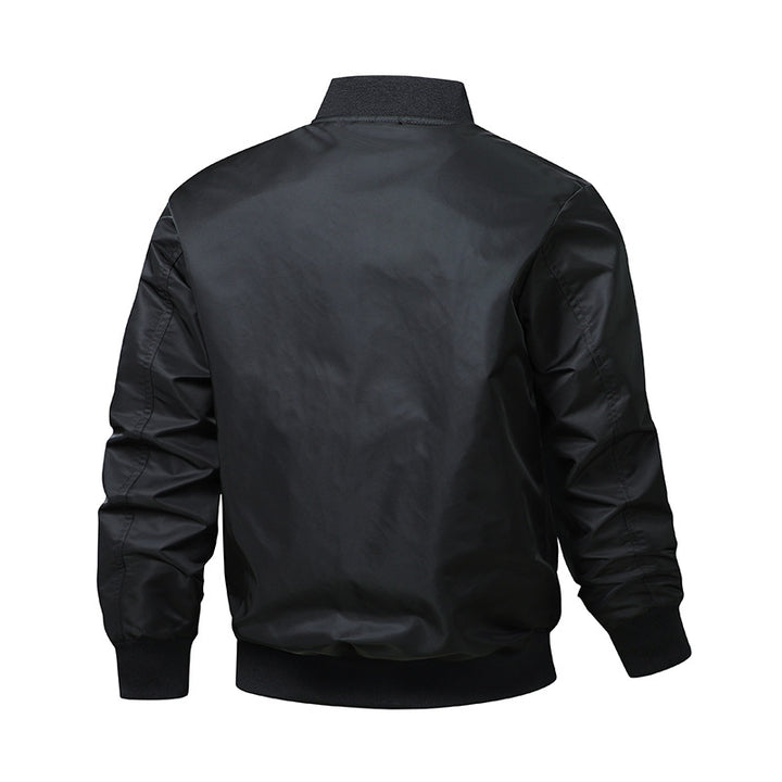 Women's bomber jacket with a modern cut and practical pockets Lune London