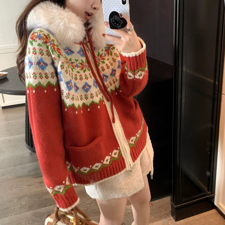 Cardigan pour femmes avec motif norvégien tendance et col en fausse fourrure luxueuse Chic & Stil