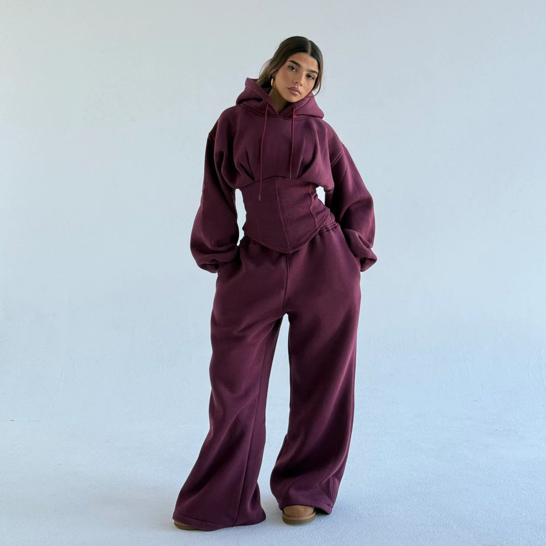 Women's casual oversized hoodie with flattering fit and wide waistband Lune London