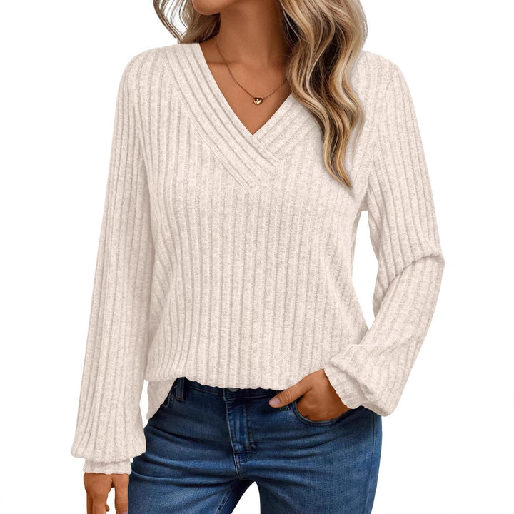 Women's comfortable long sleeve t-shirt with structured V-neck Lune London