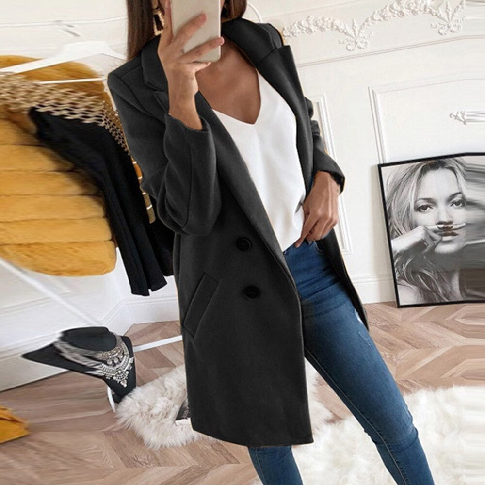 Blazer long élégant et chaud pour femmes avec patte de boutonnage double Chic & Stil