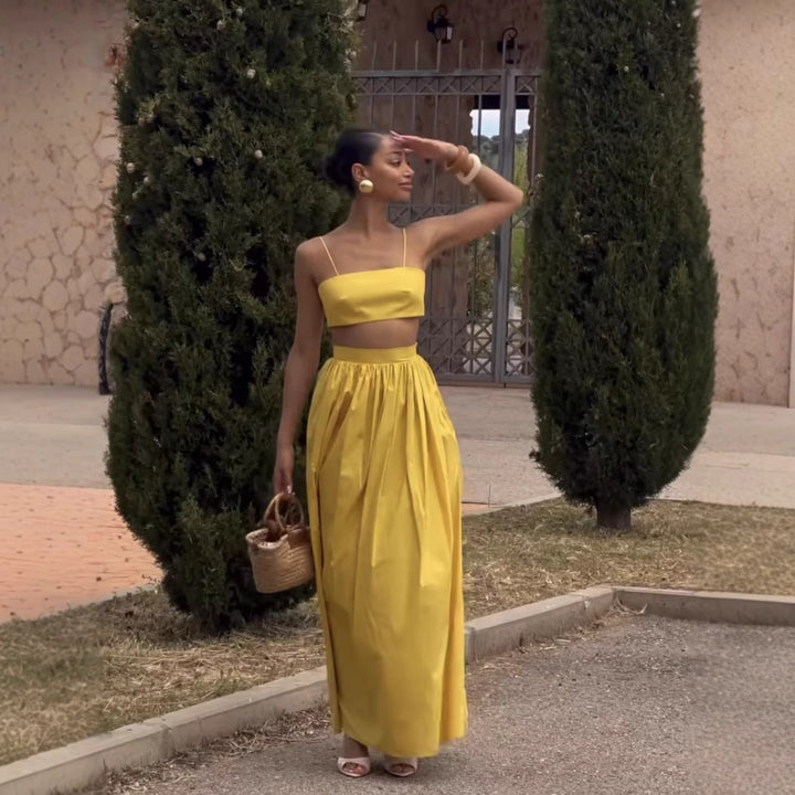 Ladies' set consisting of a crop top and a long skirt with an elegant ruffle design Lune London