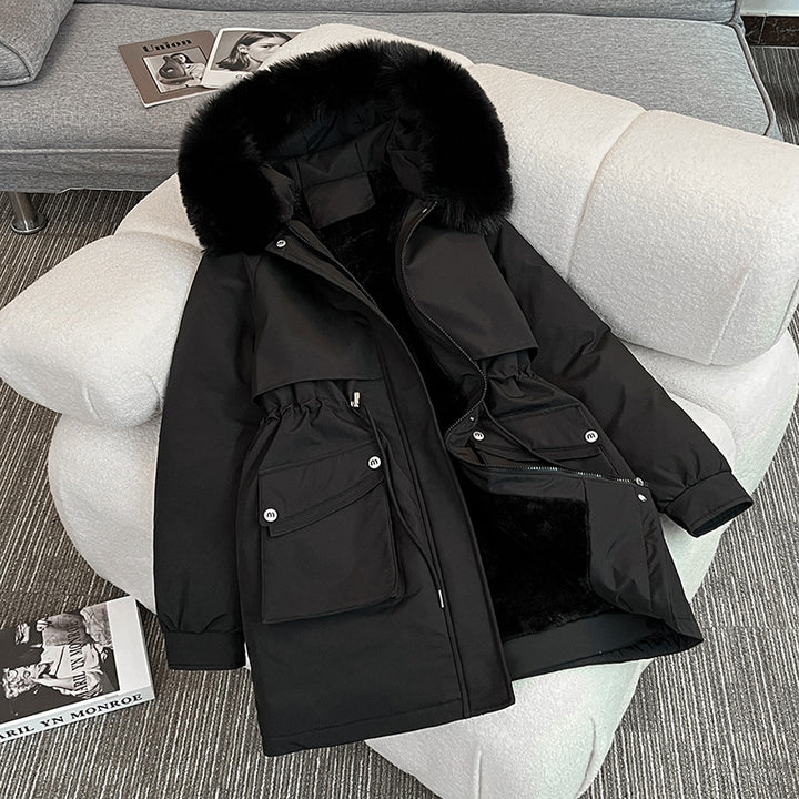Ladies trendy winter parka with cozy lining and practical pockets Lune London
