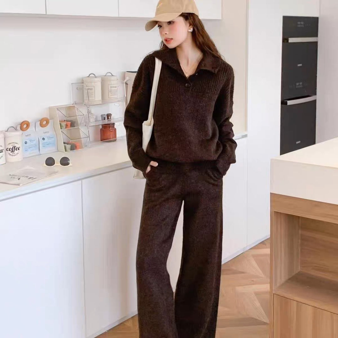 Costume tricoté pour femme avec détails de boutons décoratifs et coupe large Chic & Stil