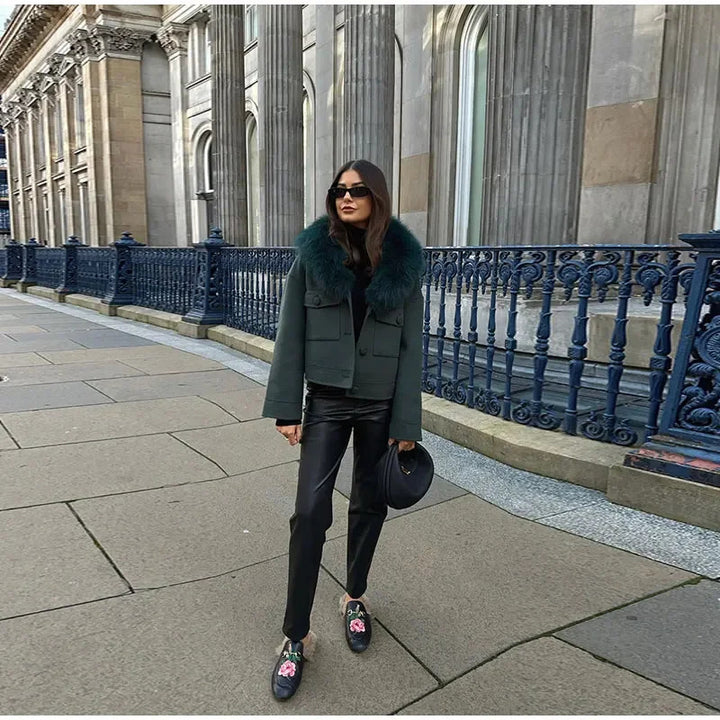 Veste d'hiver stylée pour femmes avec col en fausse fourrure amovible Chic & Stil