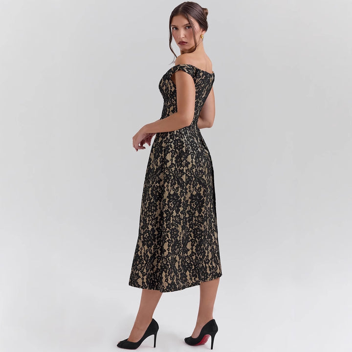 High-quality lace dress for women in elegant A-line cut Chic & Stil