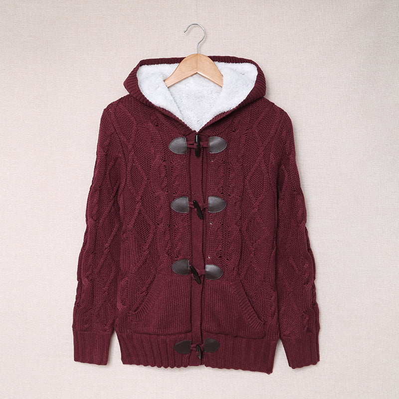 Cardigan pour femmes avec col haut et détails confortables de boutons Chic & Stil