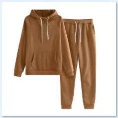 Women comfortable leisure set with hoodie and jogging pants Chic & Stil