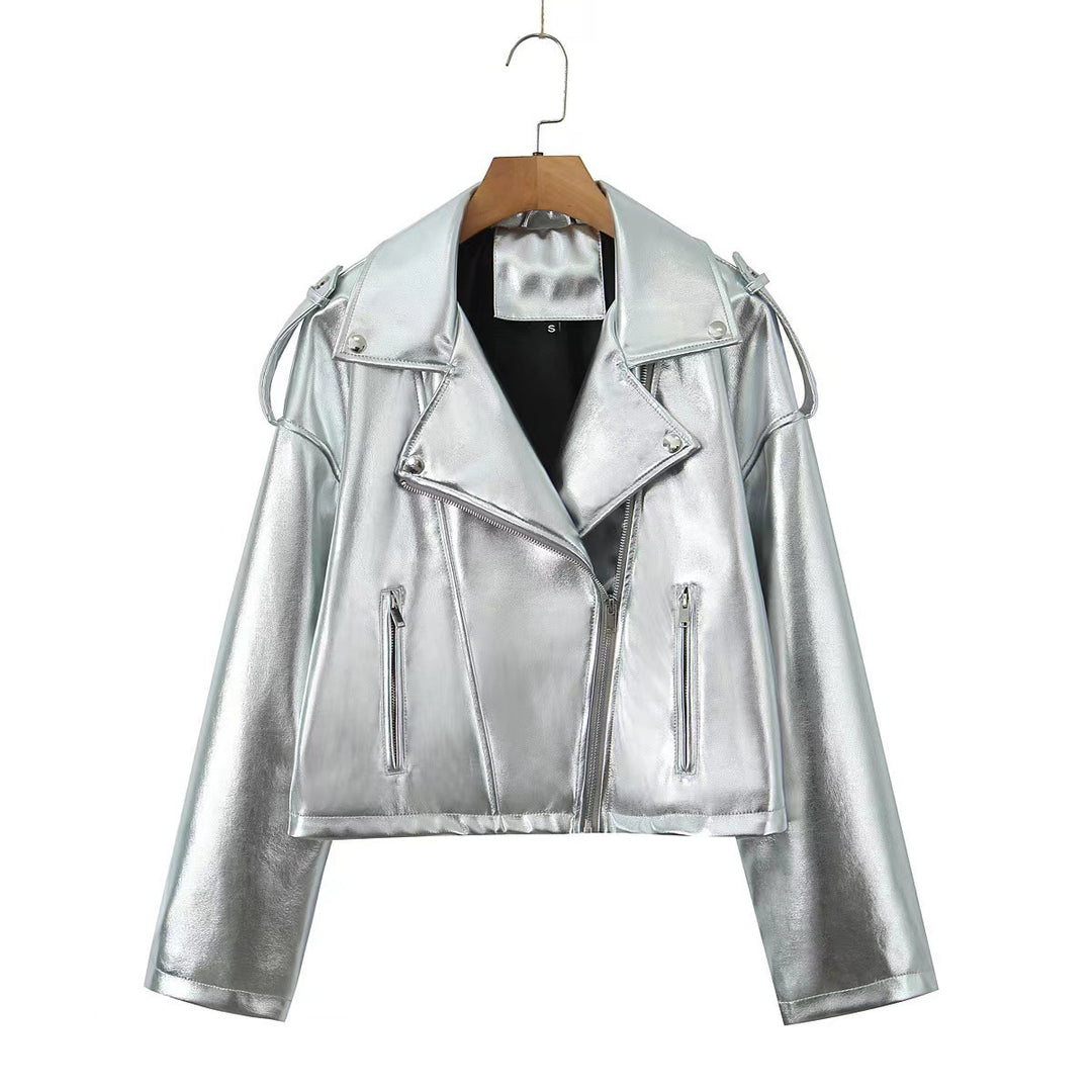 Elegant motorcycle jacket for women with zipper closure and practical pockets Lune London