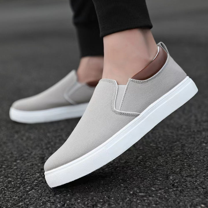 Comfortable slip-on sneakers for women with a breathable surface structure Lune London