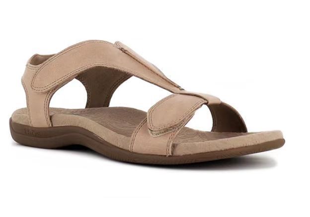 Leisure sandals for women with adjustable straps and an ergonomic foot cushion Lune London