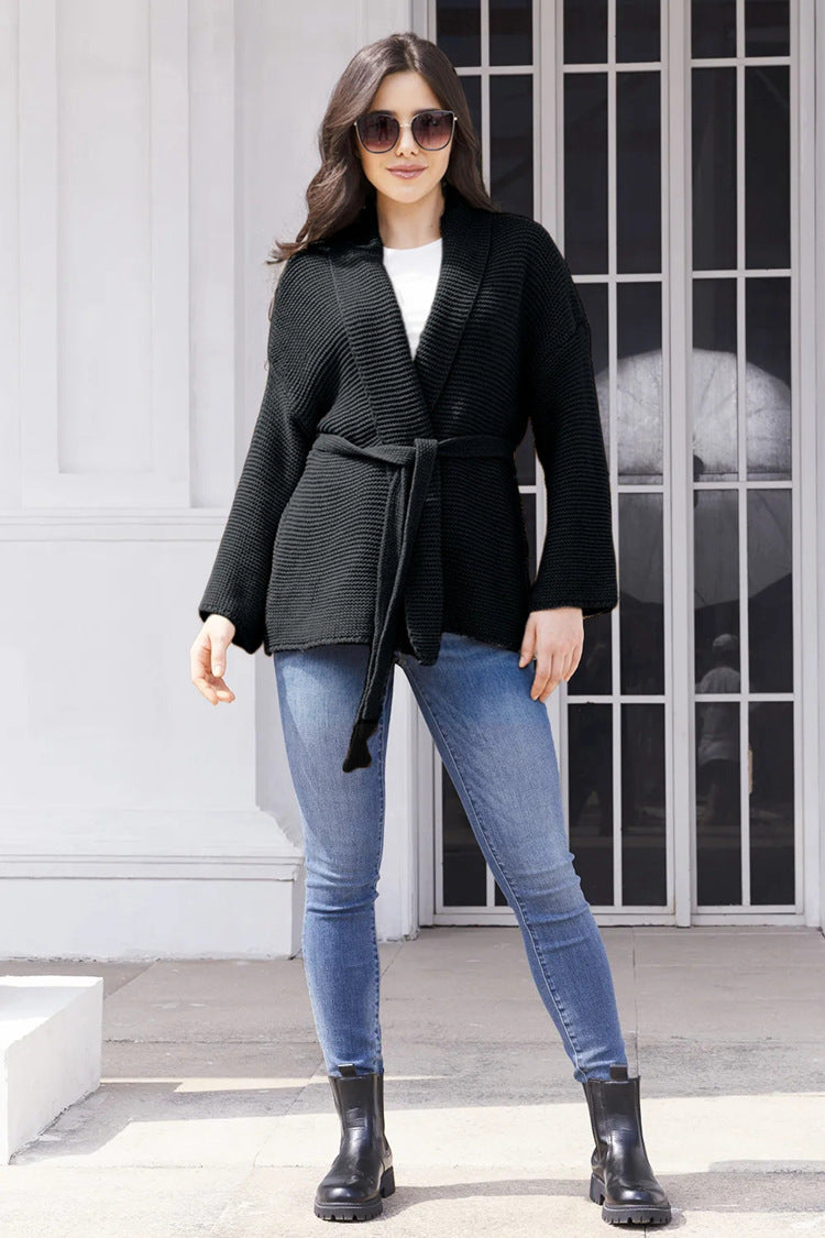 Women's Comfortable Knitted Cardigan with Belt at the Waist and Loose Fit Chic and Still