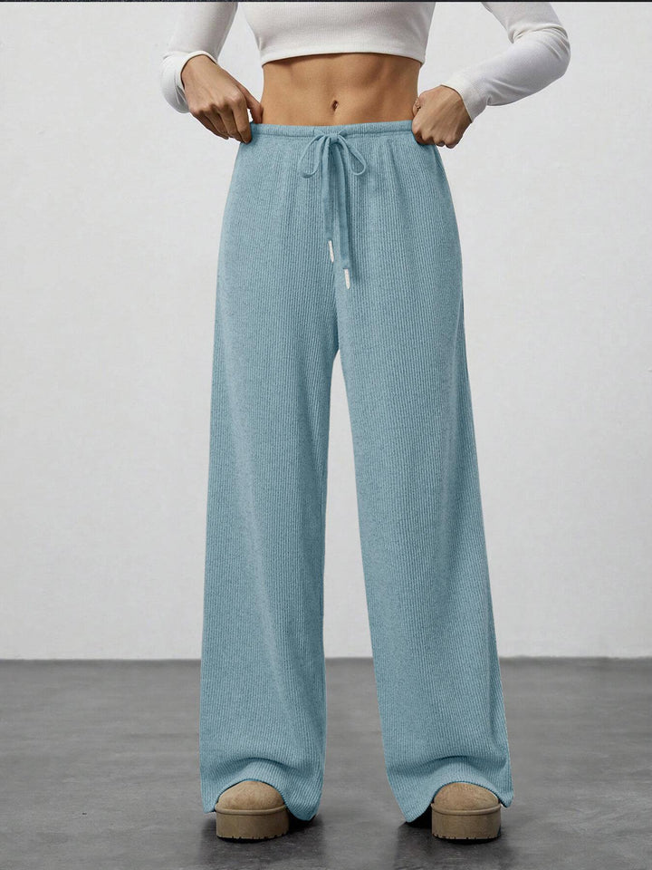 Wide-leg knitted trousers for women with elastic waistband and drawstring Lune London