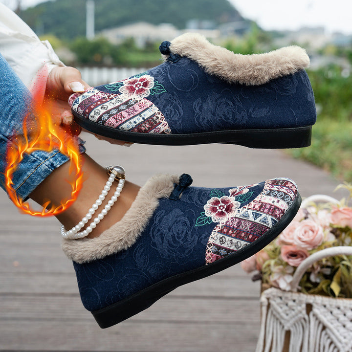 Women's Slippers with Soft Lining and Fashionable Flower Design Lune London