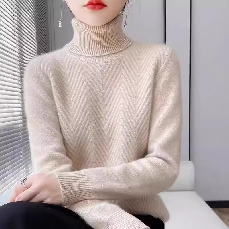 Ladies elegant knitted sweater with high collar and fine ribbed structure Lune London