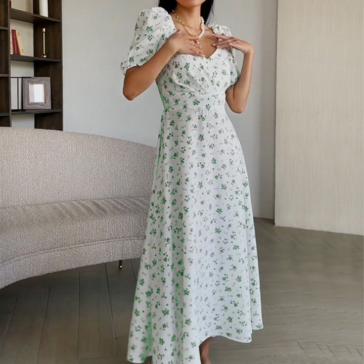 Robe Maxi Élégante pour Femmes avec Manches Bouffantes et Motif Floral Chic & Stil