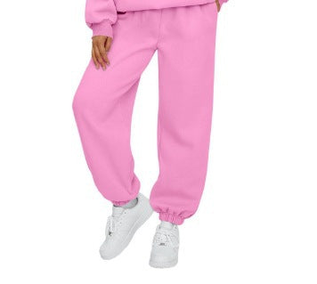 Casual pants for women with elastic waist and deep pockets Lune London
