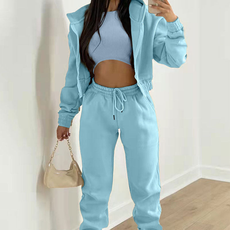 Women's Stylish Tracksuit with Casual Hoodie and Elastic Waistband Elements Lune London