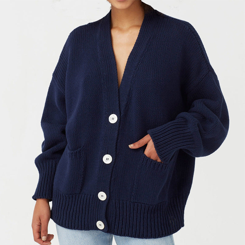 Lune London | Women's Oversized Cardigan with Pockets and V-Neck