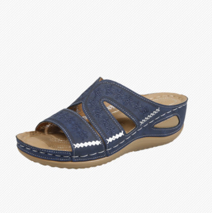Comfortable strap sandals for women with floral design and anatomical sole Lune London