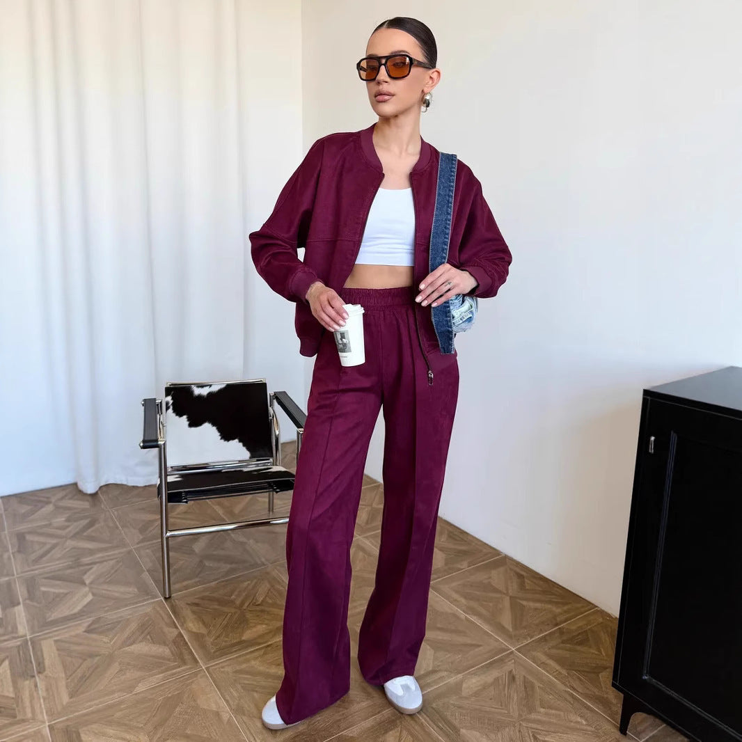 Women's sports set with short jacket and stylish pants Lune London