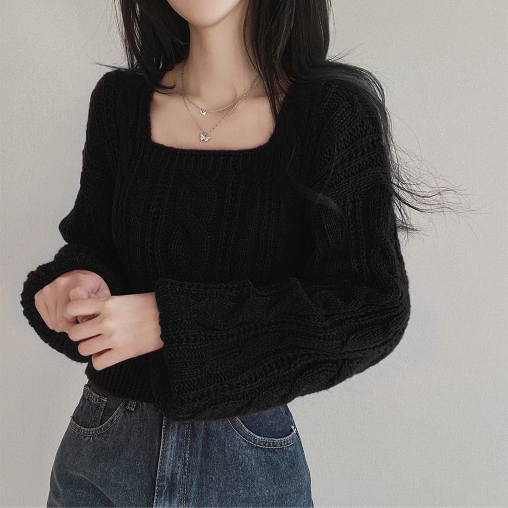 Cozy knitted sweater for women with cable pattern Lune London