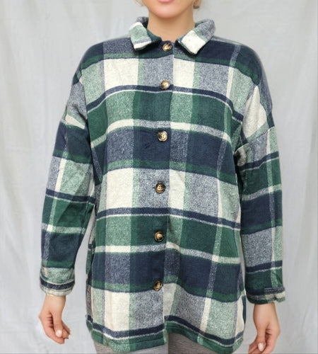 Ladies Karojacket in soft flannel with decorative buttons Lune London