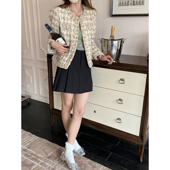 Women's elegant and structured boucle jacket Chic & Stil