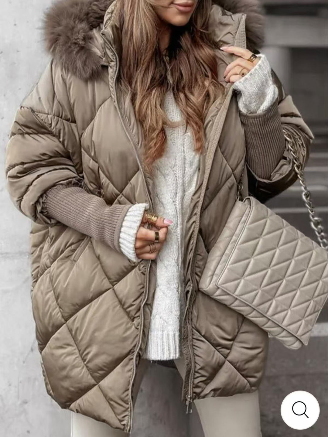 Ladies oversized quilted jacket with removable faux fur collar Lune London