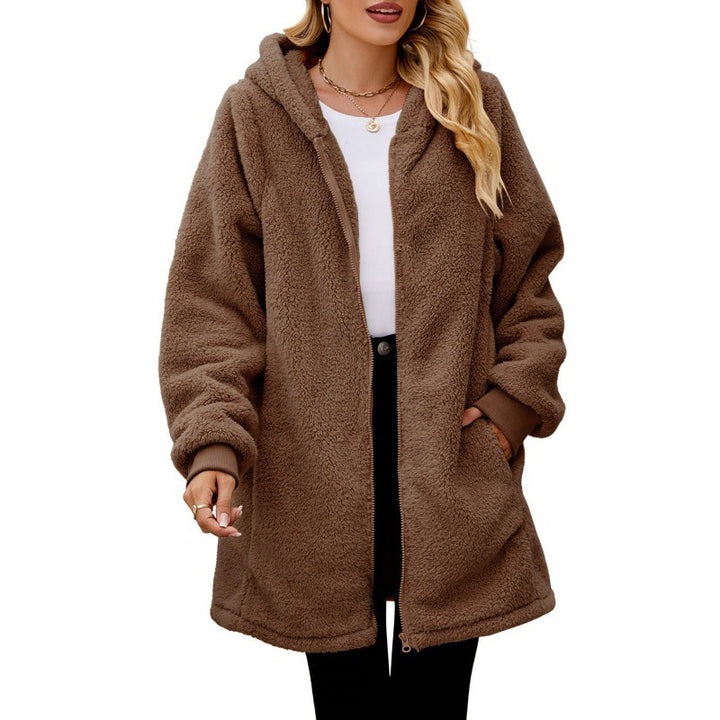Ladies soft and comfortable fleece jacket with hood and side pockets Lune London