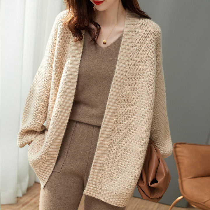 Ladies chunky knit cardigan with a loose fit and long sleeves Lune London