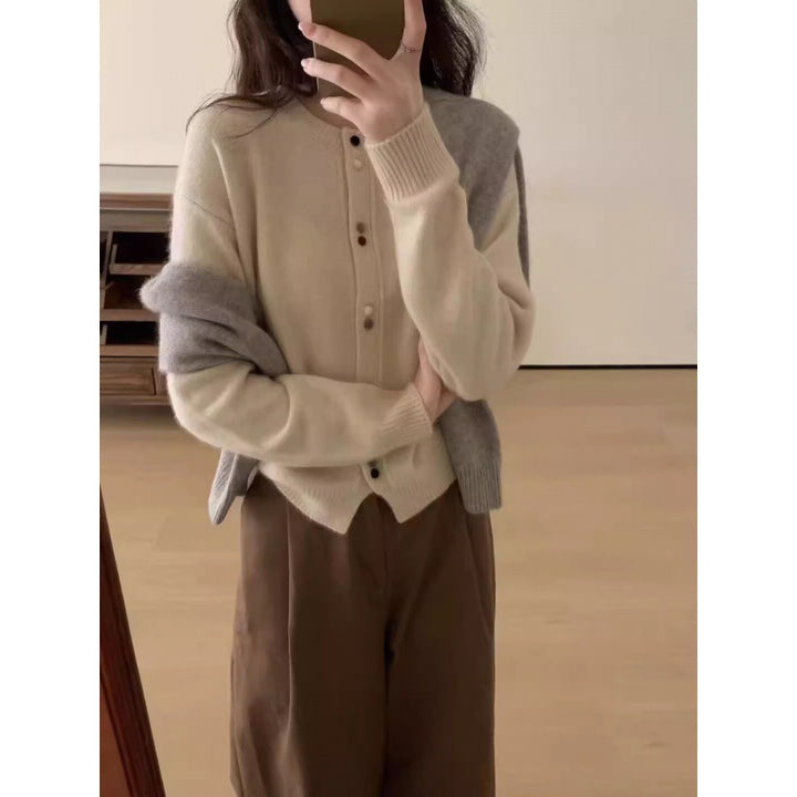 Women's Button-Down Knit Sweater Chic & Stil