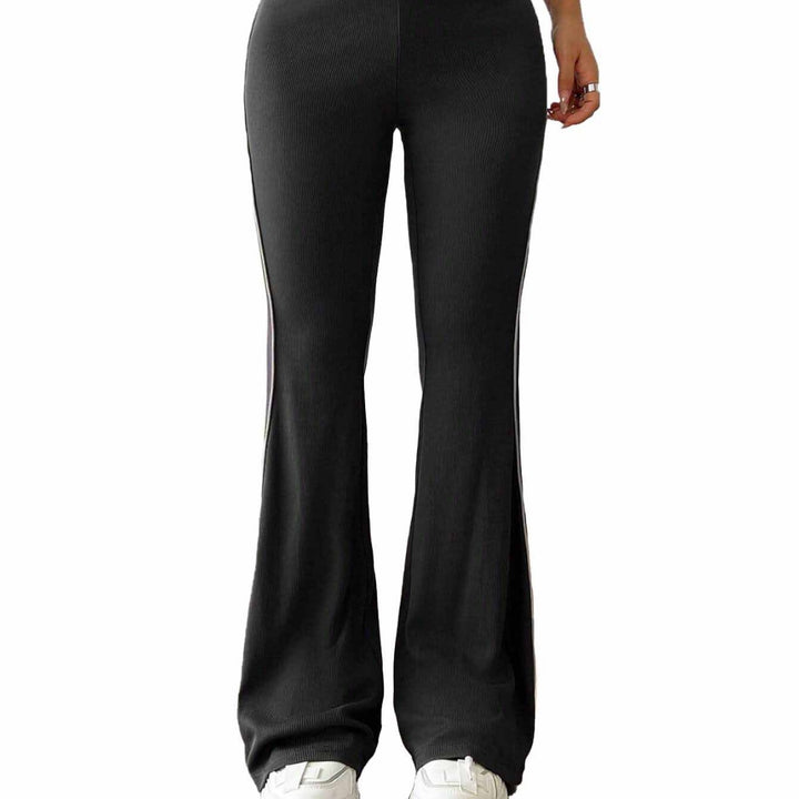 Pantalon évasé sportif pour femmes avec taille haute et inserts latéraux contrastés Chic & Stil