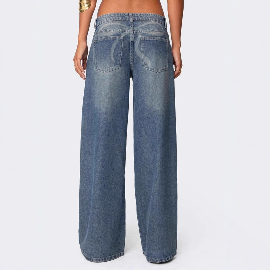 Women's casual flared jeans with wide leg Lune London