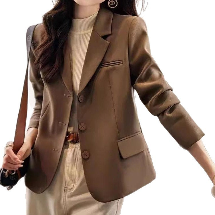 Veste classique pour femme avec coupe ajustée et détails de boutons élégants Chic & Stil