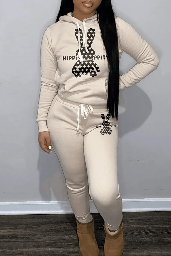 Women's sweatshirt and jogging pants set with a cute bunny pattern Lune London