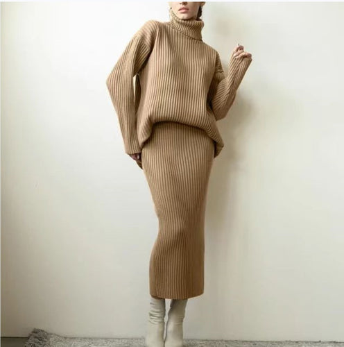 Knitted set for women with a high collar and soft ribbed design Lune London