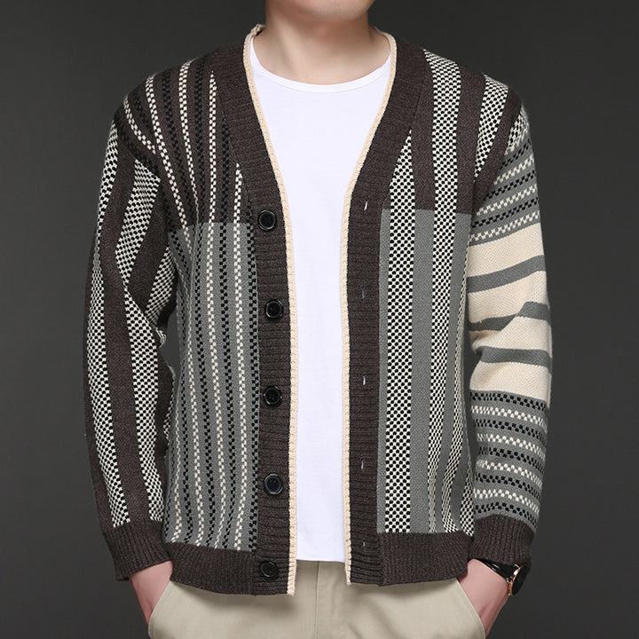 Cardigan jacket fashion for men with V-neck and elegant structured design Lune London