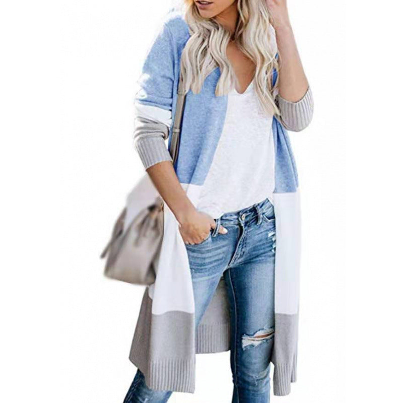 Casual knitted cardigan for women with modern color block details and long sleeves Lune London
