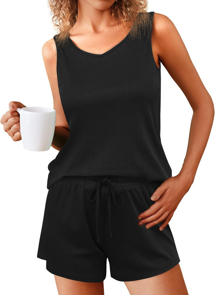 Casual ribbed lounge set for women with adjustable waist Lune London