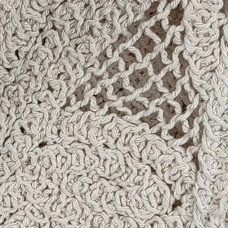 Cardigan féminin à la mode avec look en crochet aéré Chic & Stil