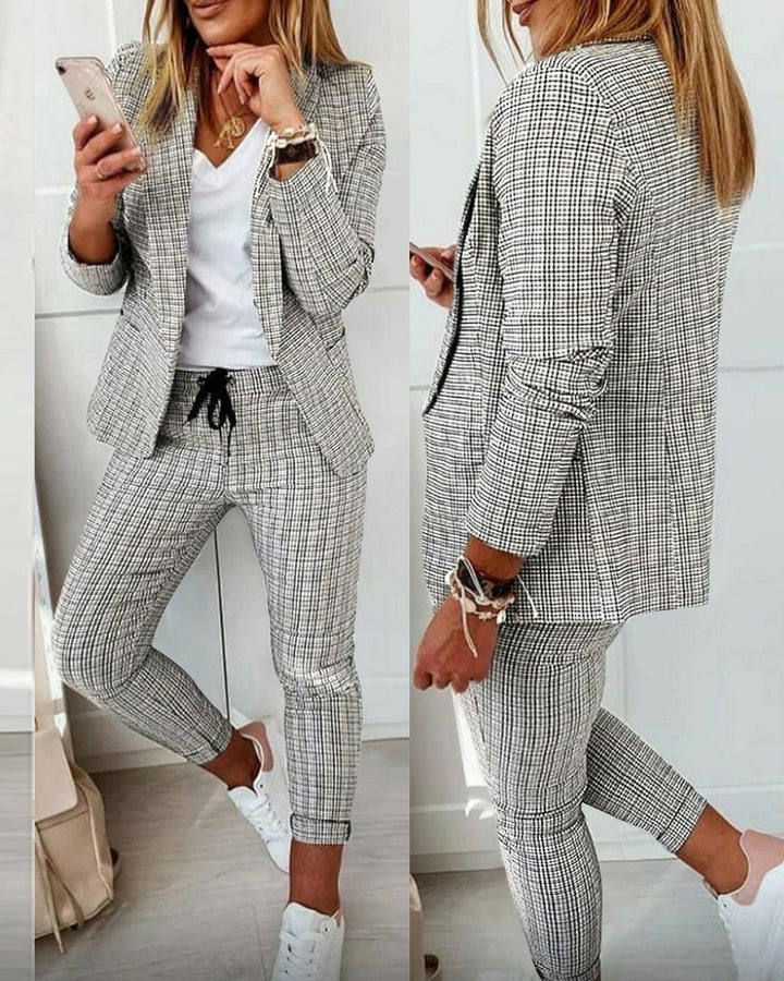 Checkered women's jacket with a casual fit Lune London