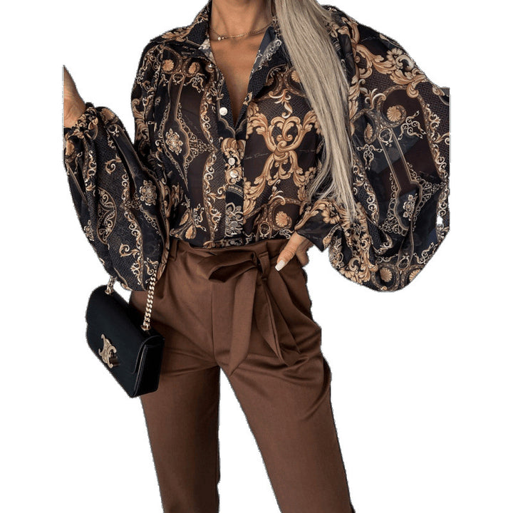 Women's blouse with floral print and bell sleeves Lune London