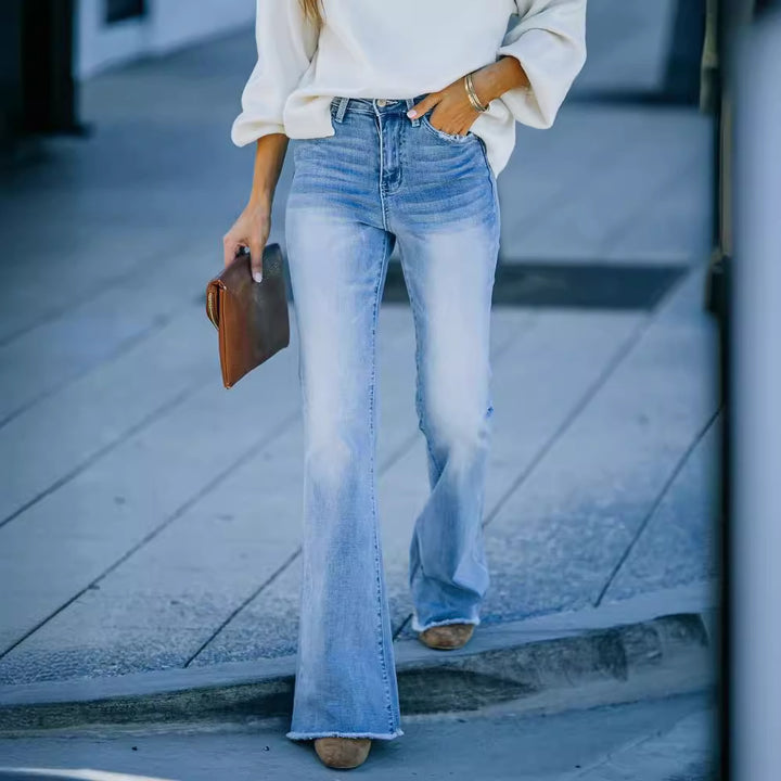 Jeans bootcut à taille haute et à ourlet effiloché pour femmes à coupe large Chic & Stil