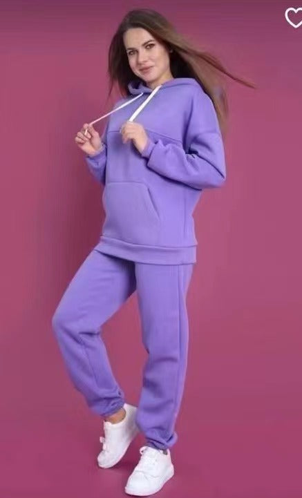 Ladies casual hoodie with comfortable jogger pants Lune London