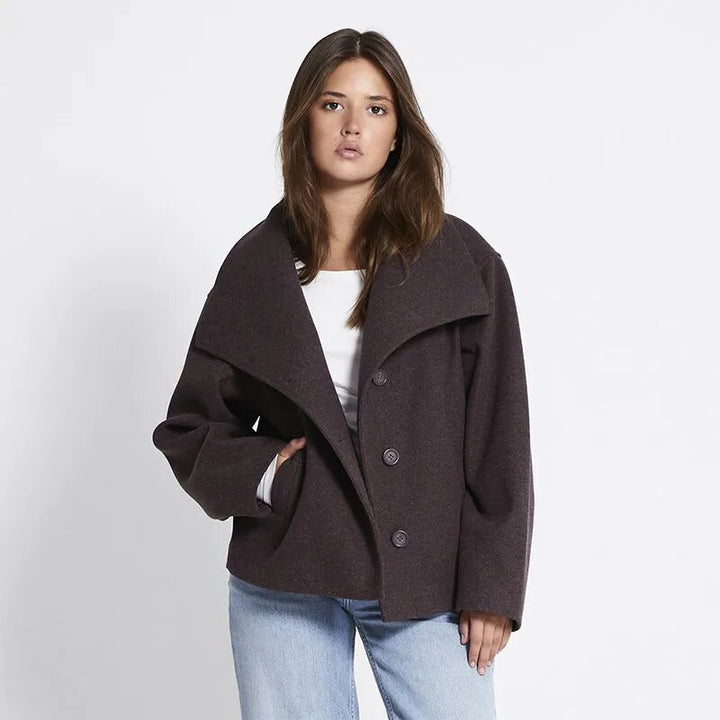Oversized wool blazer for women with high collar and double-breasted Lune London