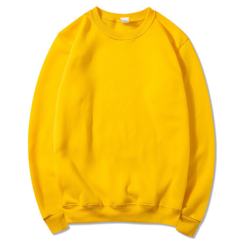 Women's sweatshirt made of soft fleece material with a classic round neckline Lune London