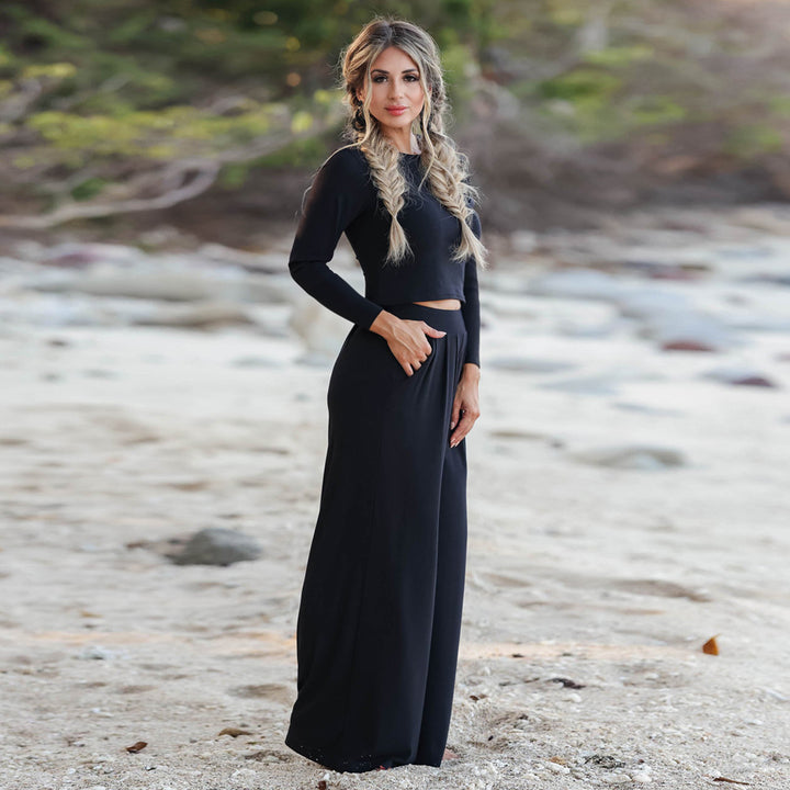 Women's jumpsuit with a wide leg cut and long sleeves Lune London