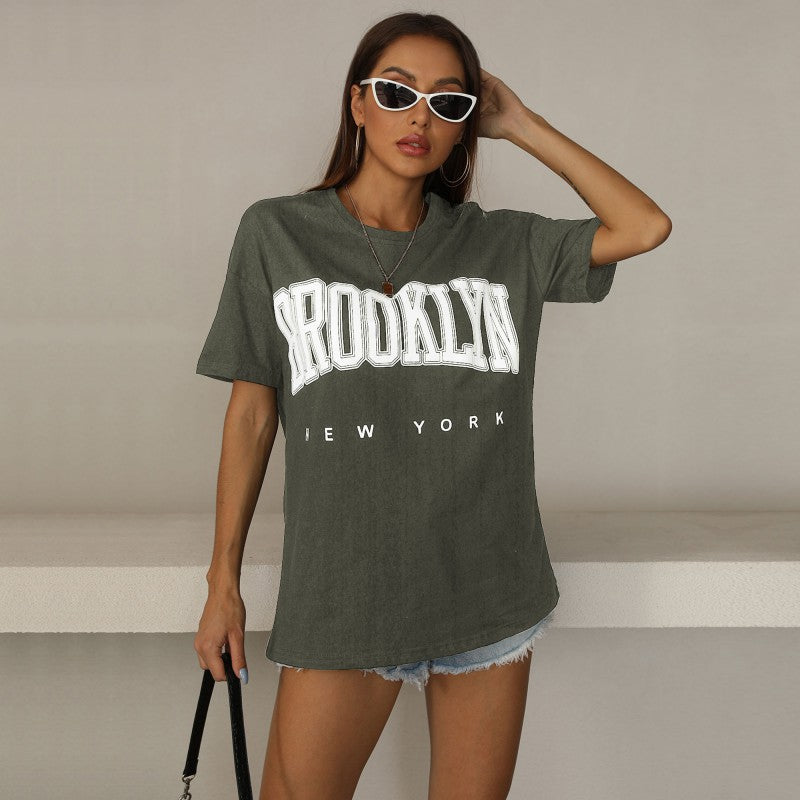 T-shirt surdimensionné pour femmes avec impression tendance Brooklyn Chic & Stil