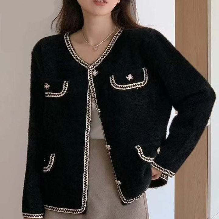 Gilet pour femmes avec des coutures contrastées élaborées Chic & Stil